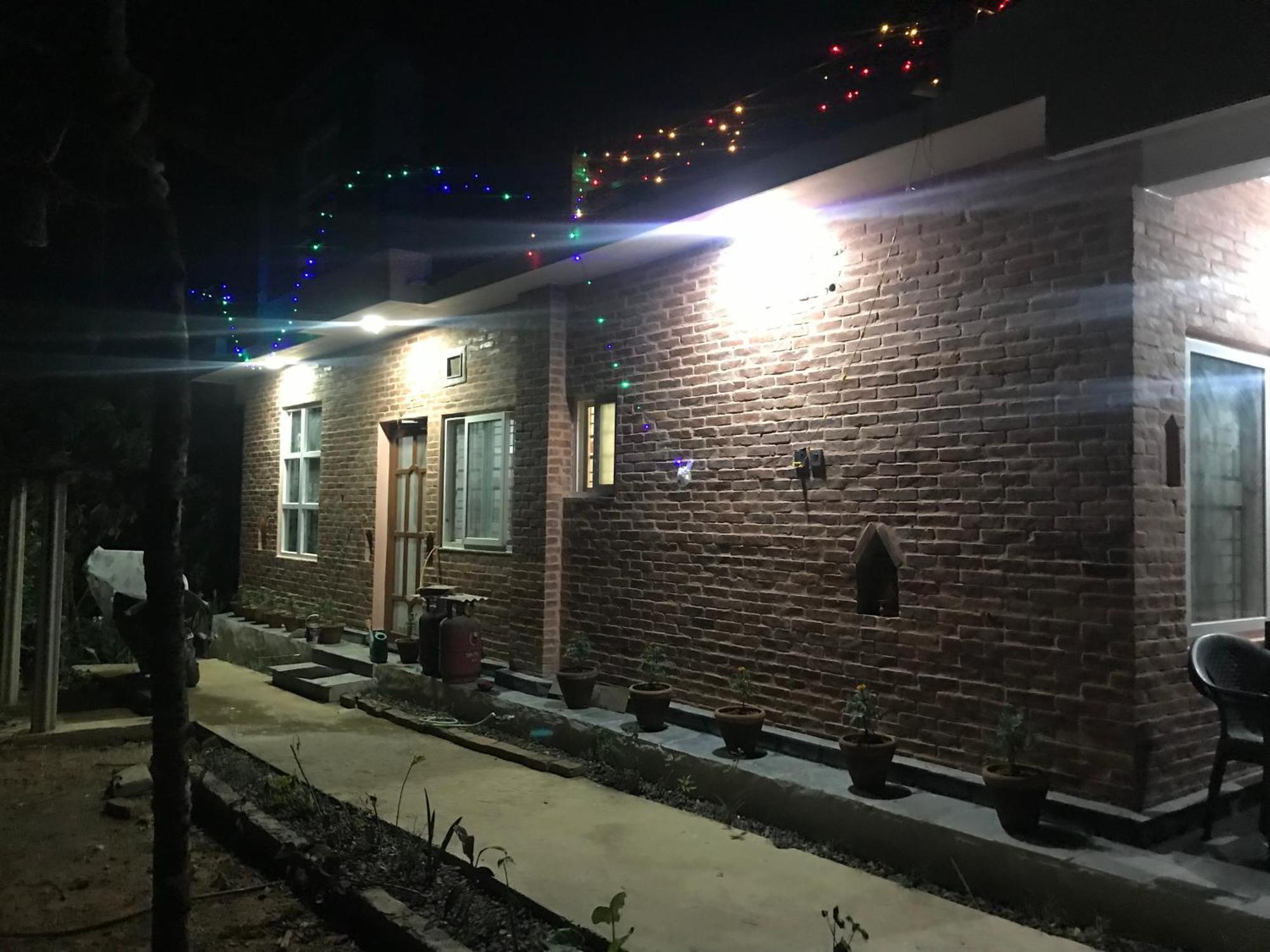 Mount Fuji Homestay Deorāli Kültér fotó